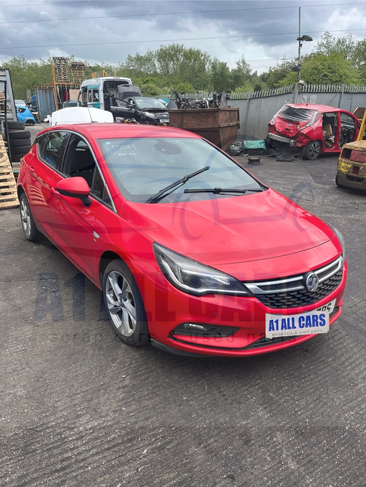 Vauxhall Astra SRI CTDI 2015-2021 1.6 Diesel Manual 6 Speed 5 Door Hatchback Red Z50B Breaking for Parts