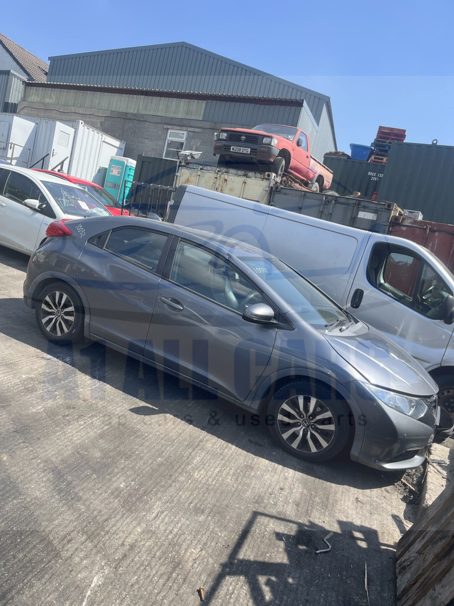 Honda Civic I-DTEC EX MK9 2011-2017 1.6 Diesel 6 Speed Manual 5 Door Hatchback Grey Breaking for Parts