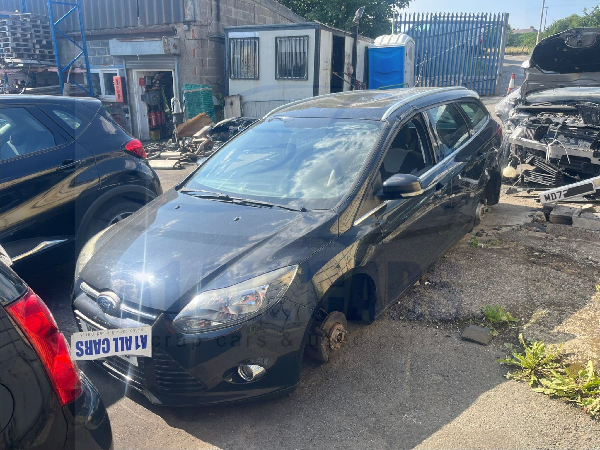 Ford Focus Zetec TDCI Mk3 2011-2015 1.6 Diesel 6 Speed Manual Estate Black Breaking for Parts