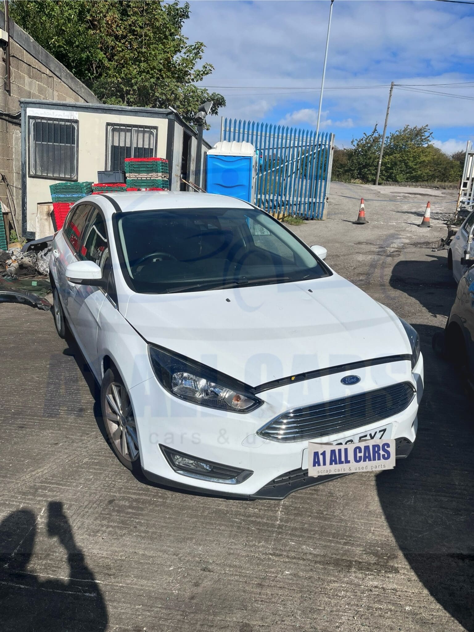 Ford Focus Titanium MK3 FL 2015-2017 1.0 Petrol 6 Speed Manual 5 Door Hatchback White Breaking for Parts