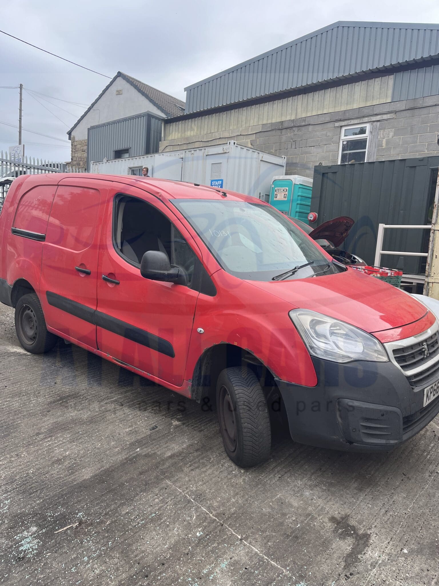 Peugeot Partner Blue HDI S L2 Mk2 (ph1) 2012-2018 1.6 Diesel Van Red KKW Breaking for Parts