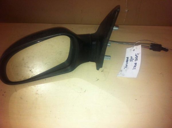 Citroen Saxo 1996-2000 Near Side Manual Door Mirror