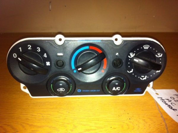 Ford Fiesta 2002-2005 2S6H19980BD Heater Control Panel