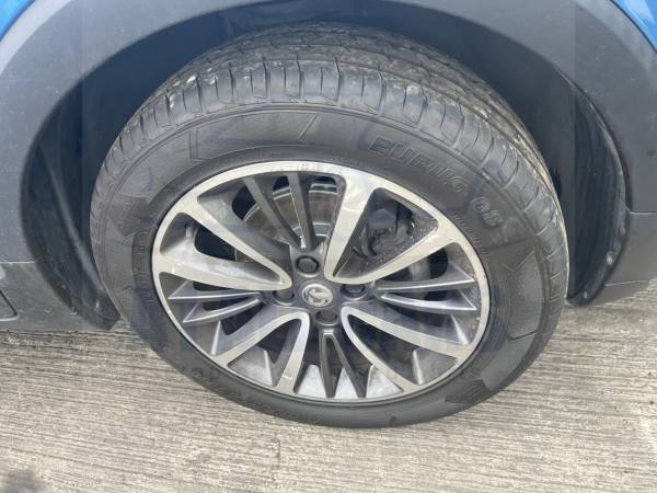 Vauxhall Crossland X Elite Mk1 2017-2021 1.2 Petrol Manual 5 Door Hatchback Blue Z22V Breaking for Parts