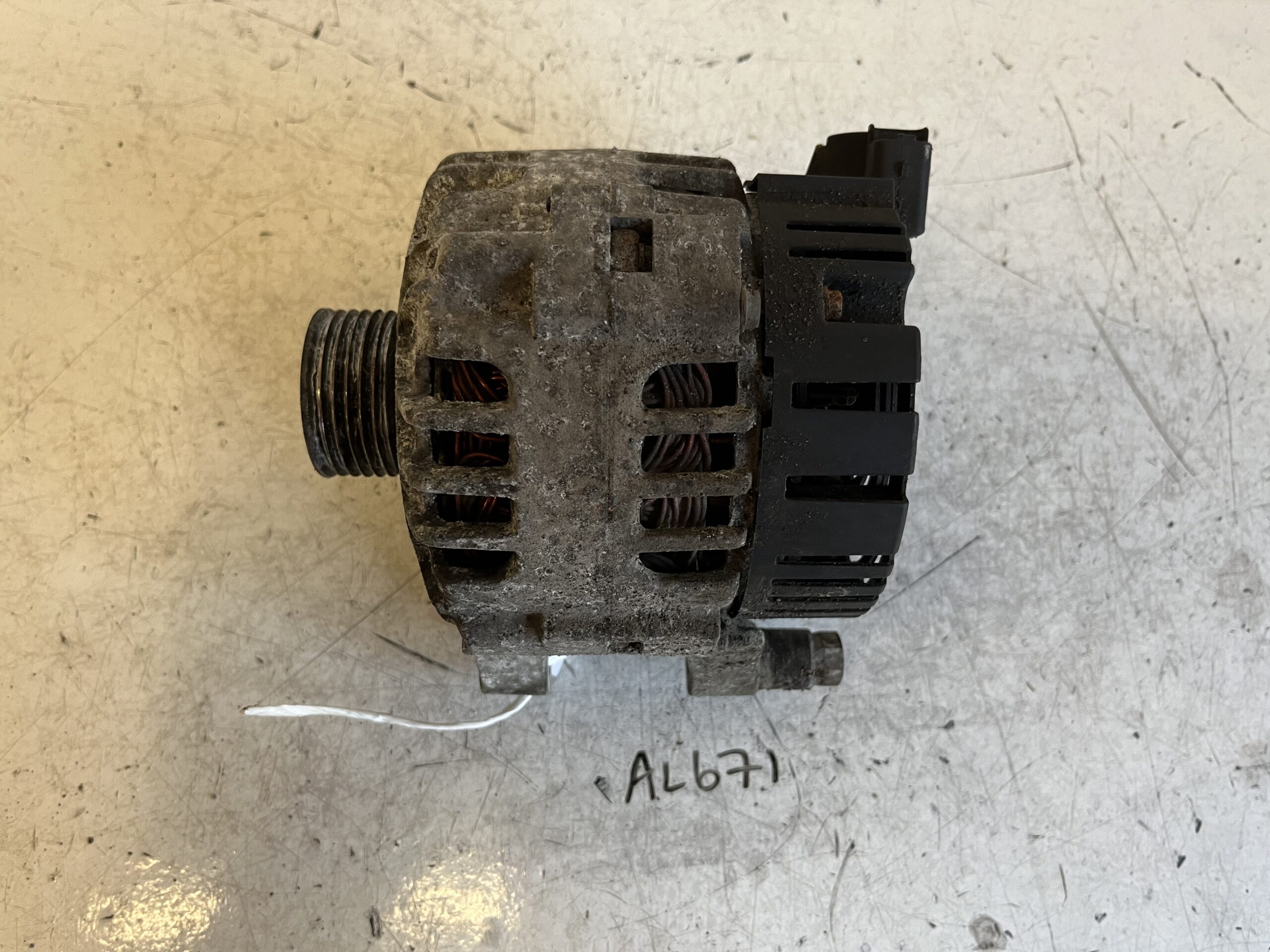 Peugeot 307 2001-2005 1.4 8v Petrol Alternator – 9649611780