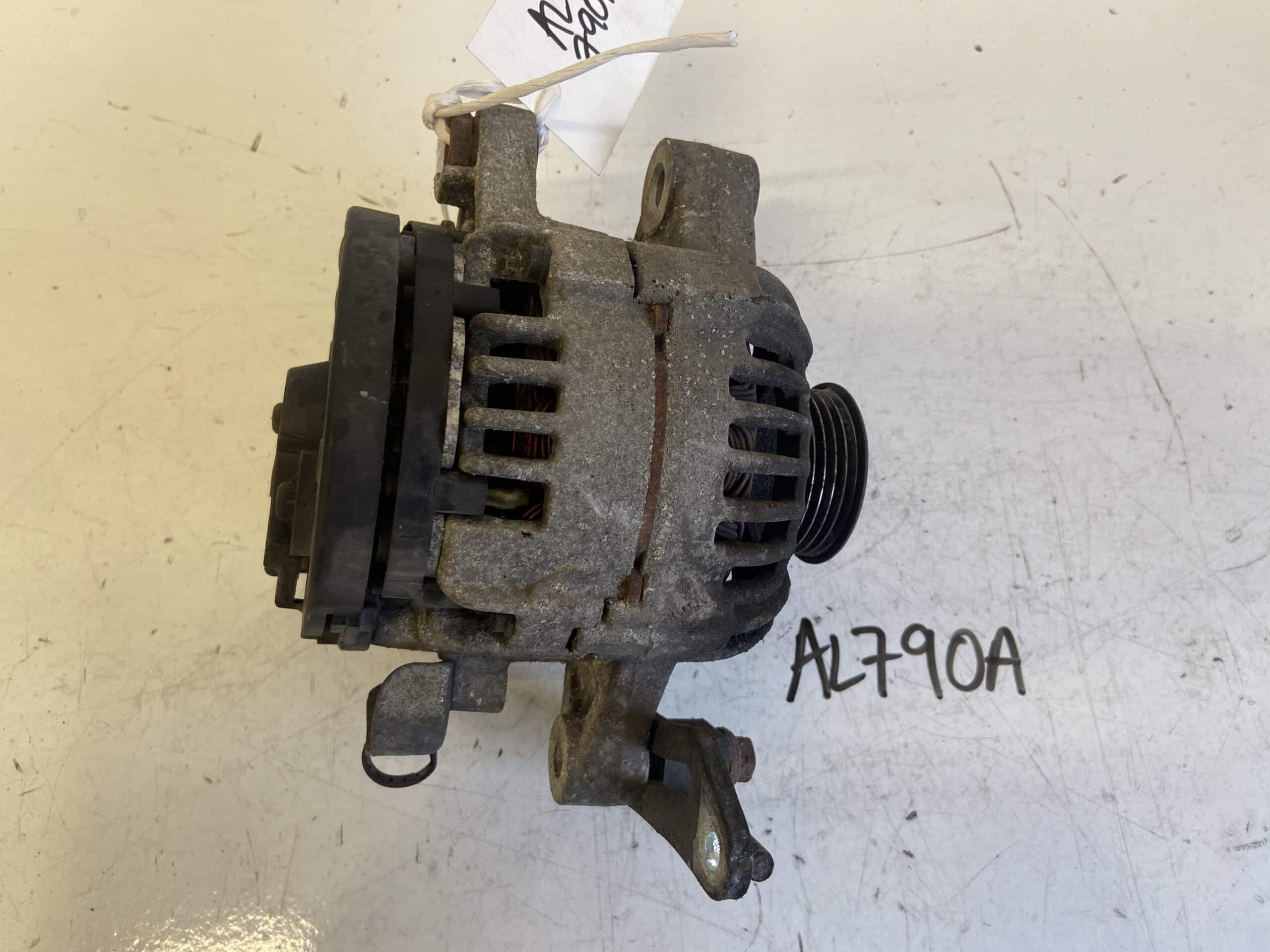 Toyota Yaris 2006-2009 1.3 16v Petrol Alternator – 27060-0J061