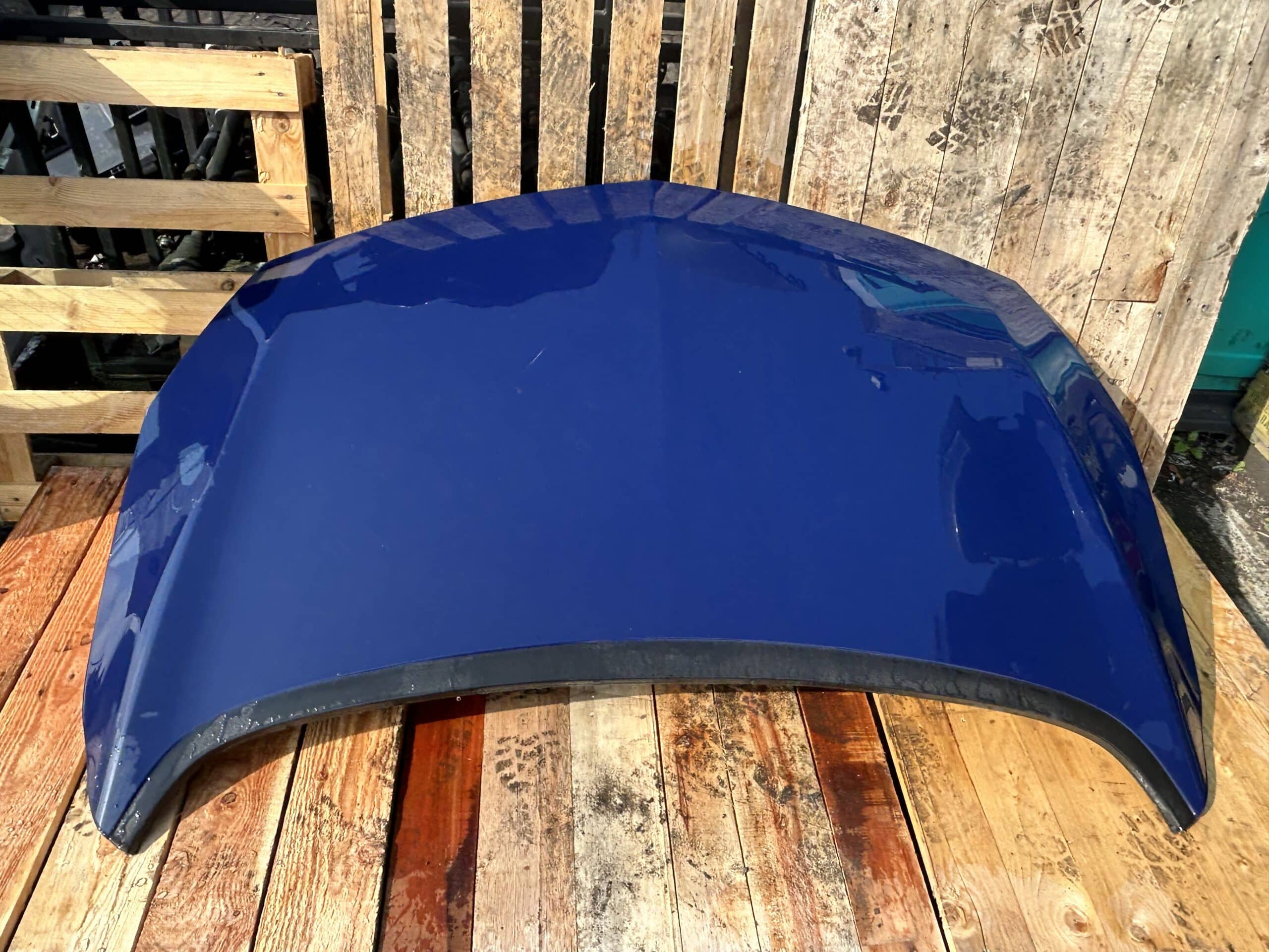 Vauxhall Astra 2010-2015 Bonnet – Blue Z20Z Colour Code ( Collection Only Part )