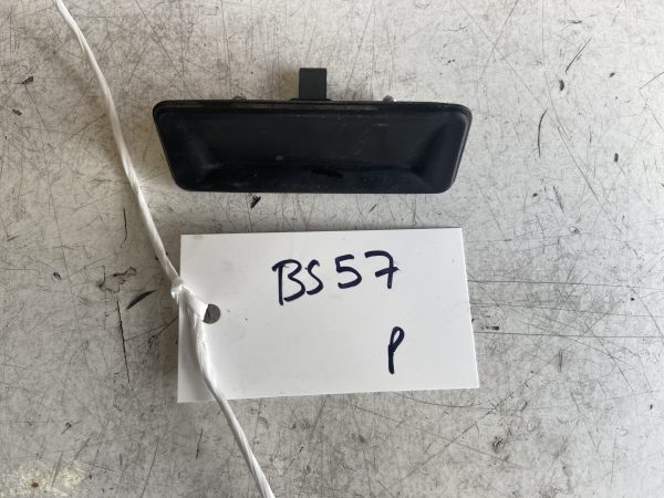 Skoda Octavia 2004-2013 Hatchback / Estate Tailgate Release Switch – 1Z0827574C