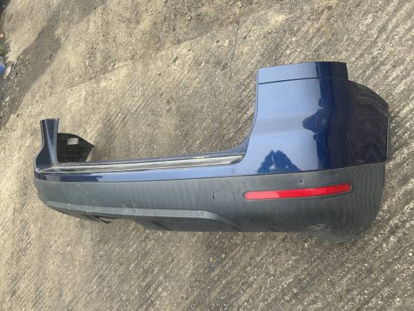 Volkswagen Touareg 2002-2010 5 Door Hatchback 4×4 Rear Bumper With Sensors – BLYE LD5Q