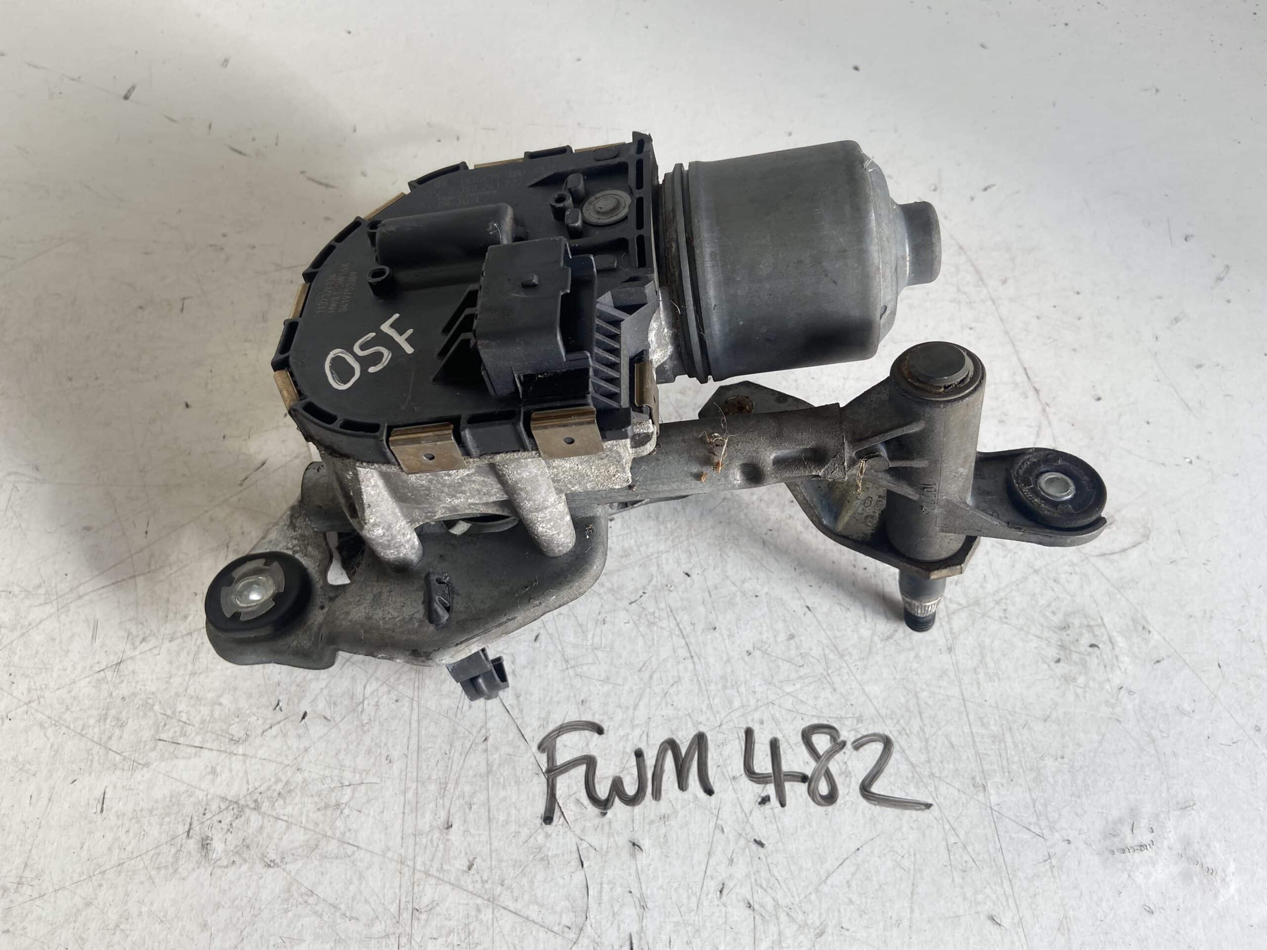 Peugeot 407 2004-2008 Saloon / Estate Off Side Front Wiper Motor And Linkage – 0390241722