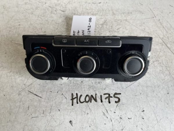 Volkswagen Passat 2010-2014 Heater Control Panel – 5HB011292-00