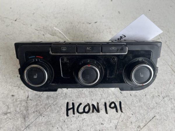 Volkswagen Passat / Golf / Touran 2008-2015 Heater Control Panel – Climate – 5HB009751