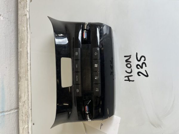 Peugeot 208 / 2008 2012-2018 Heater Control Panel – Climate – 96722471XU