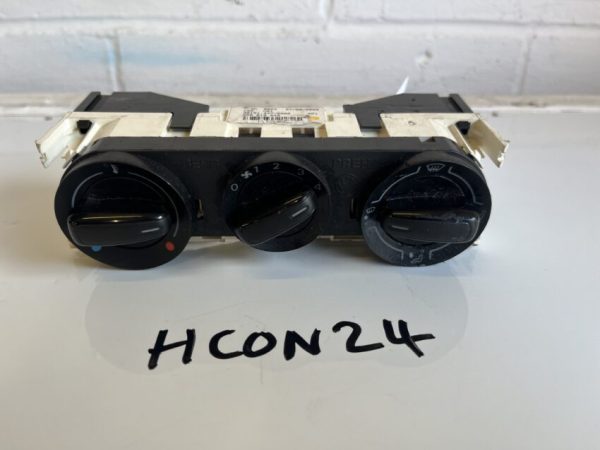 Volkswagen Polo 2009-2013 Heater Control Panel – Non AC – 6R0819045
