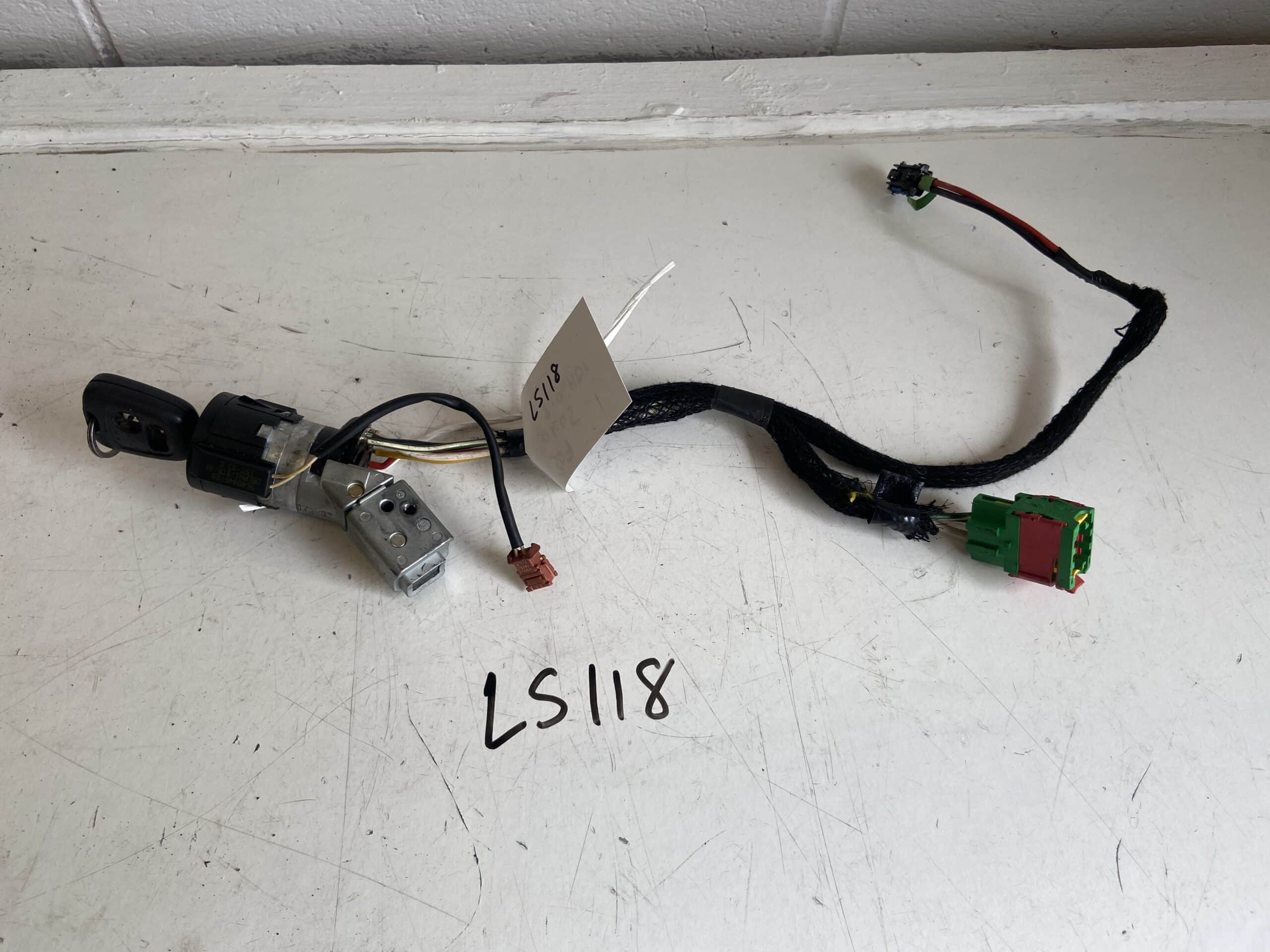 Peugeot 307 2001-2005 2.0 HDI Ignition Barrel And Key