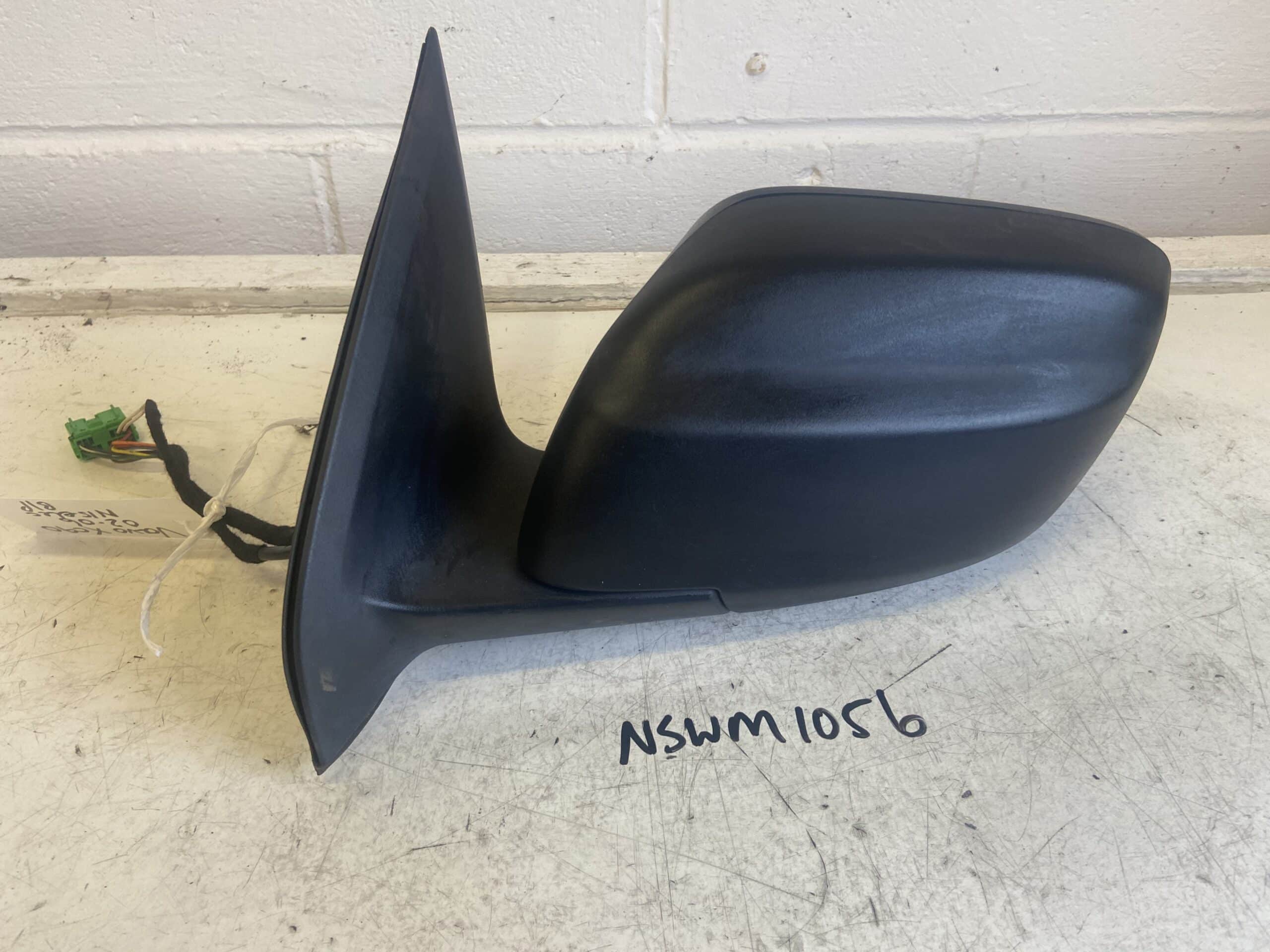 Volvo XC90 2002-2006 Hatchback / 4×4 Near Side Electric Door Mirror – Black Plastic