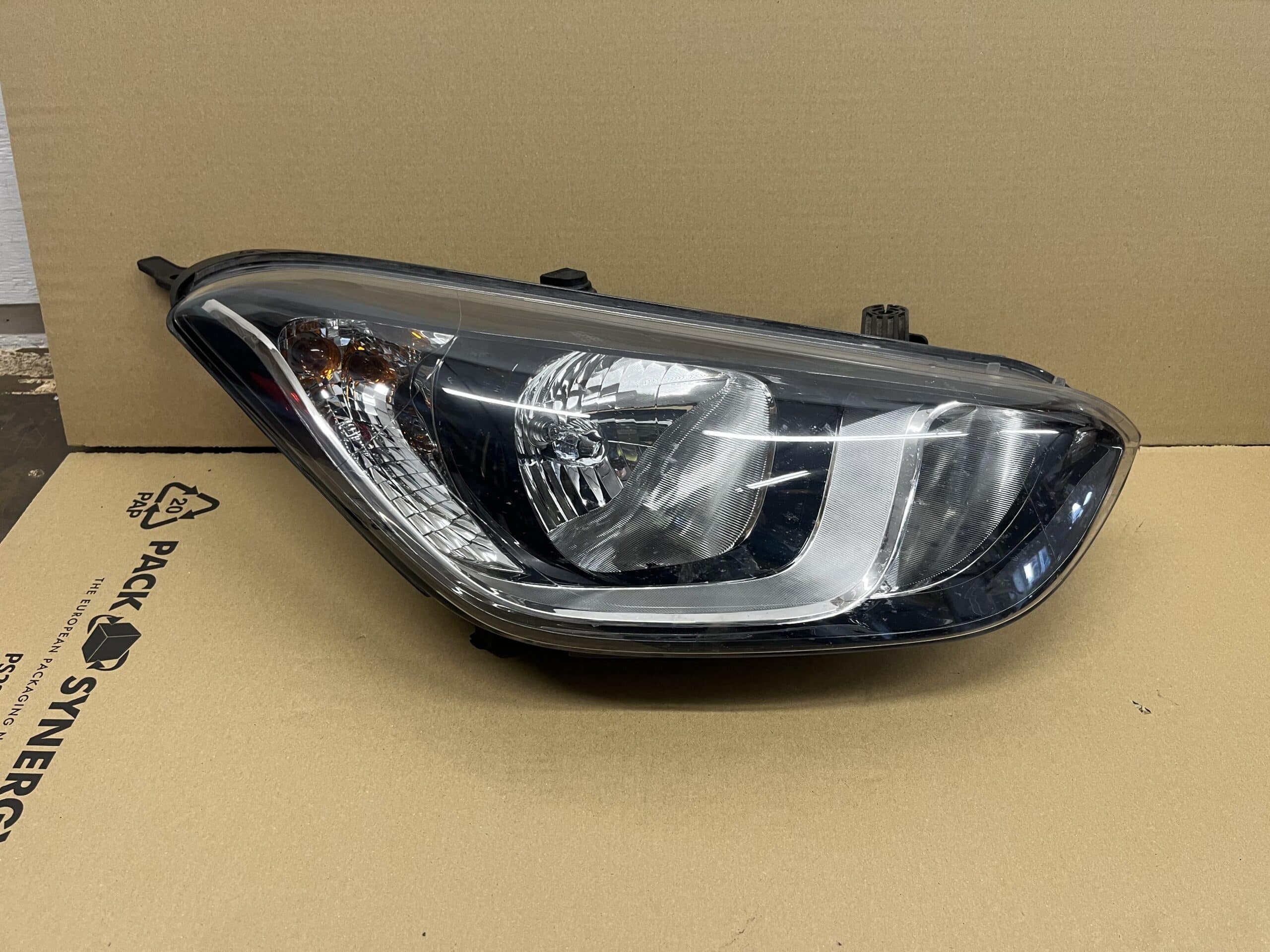 Hyundai I20 2012-2015 Off Side Headlamp