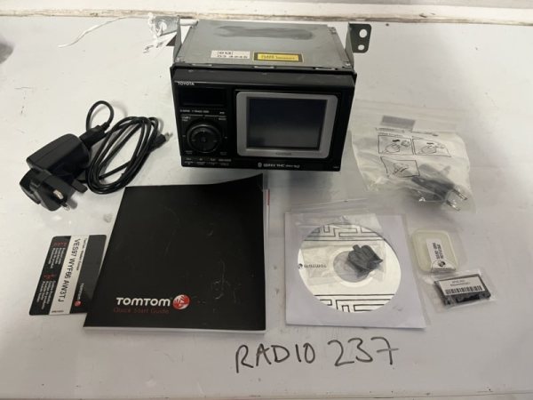 Toyota Yaris 2006-2011 Radio / Tom Tom Sat Nav / Head Unit – PZ422-00330-00
