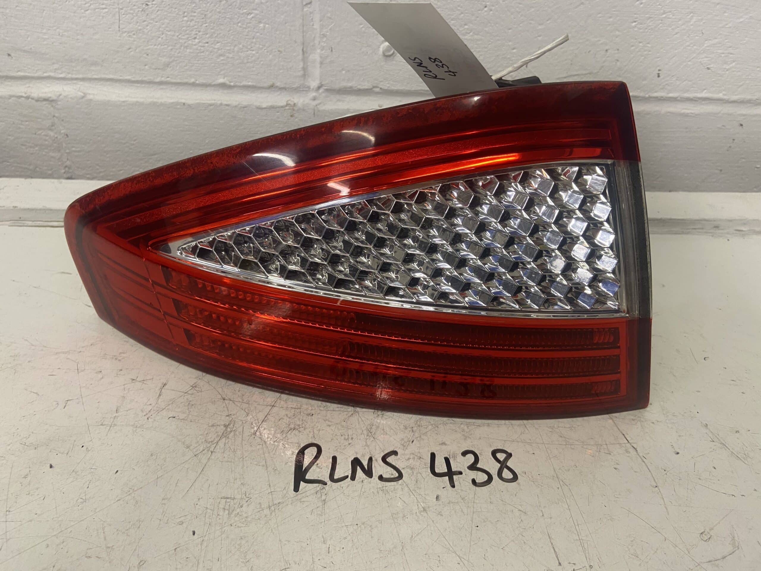 Ford Mondeo 2007-2011 Hatchback Near Side Taillamp