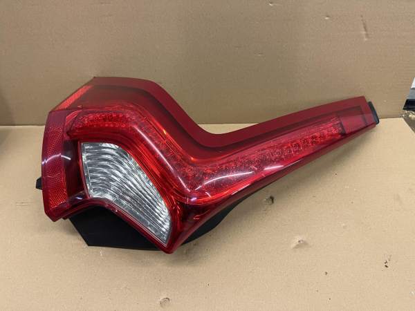 Volvo V60 2010-2014 5 Door Estate Near Side Taillamp – 31214963