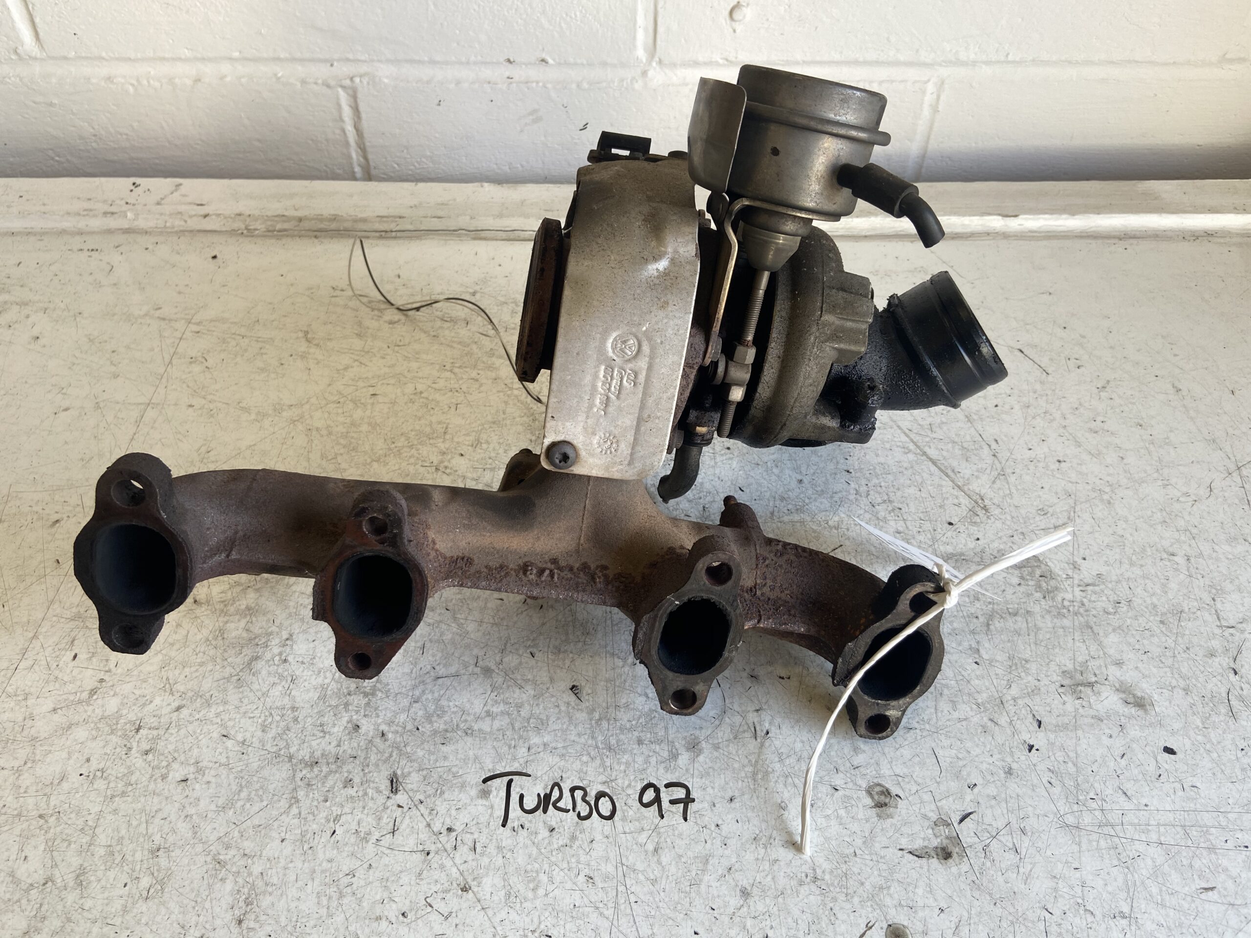 Volkswagen Touran 2003-2010 1.9 TDI Turbo – 03G253014M