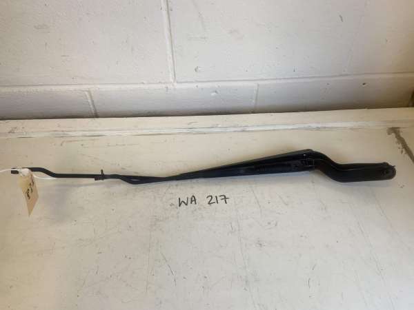 Ford Fiesta 2002-2008 Hatchback Front Wiper Arms – PAIR
