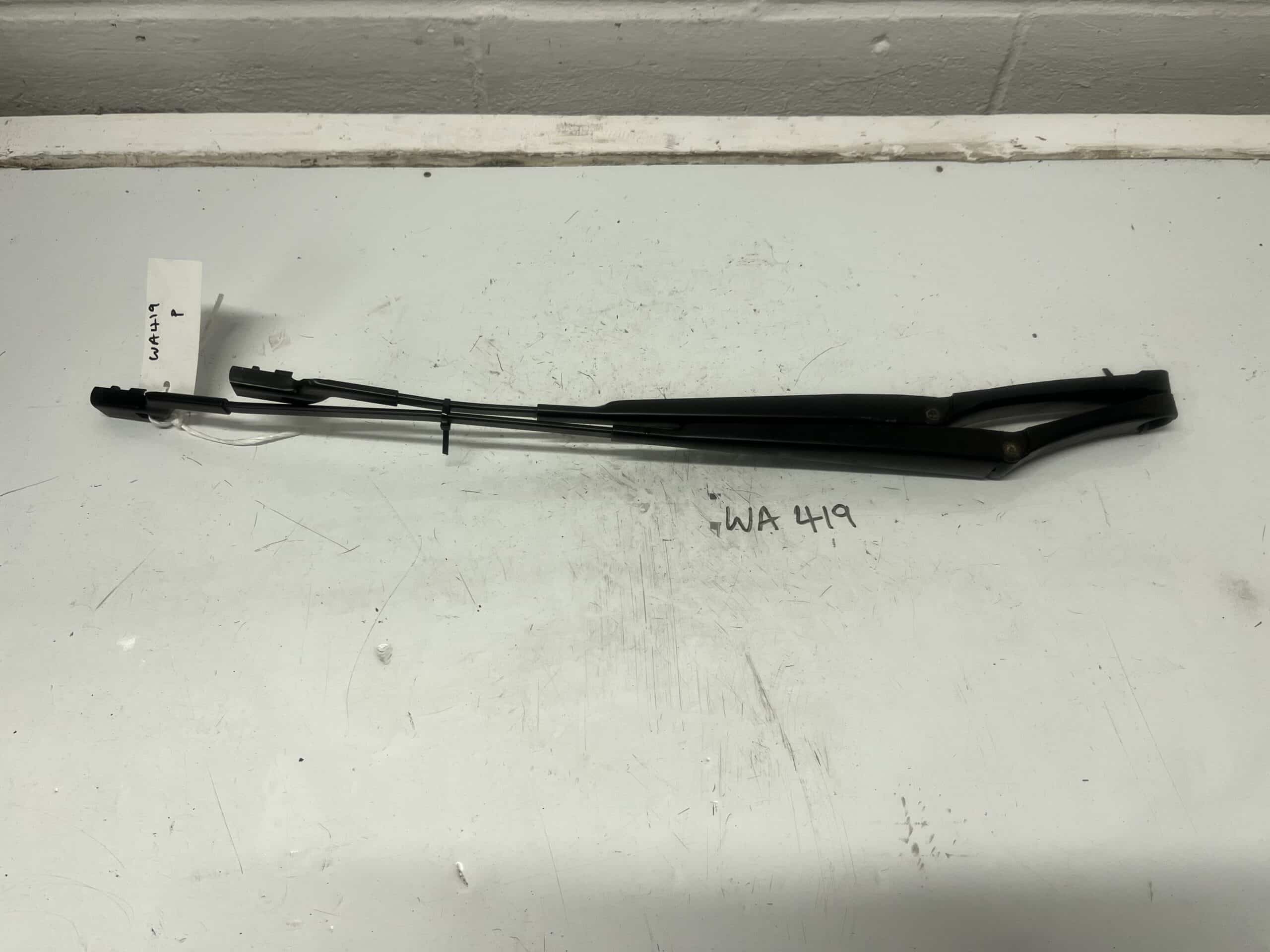 Volkwagon Polo 2014-2017 Hatchback Front Wiper Arms – Pair