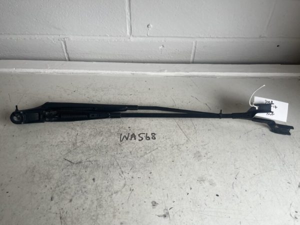 Peugeot 3008 2008-2014 Front Wiper Arms – PAIR