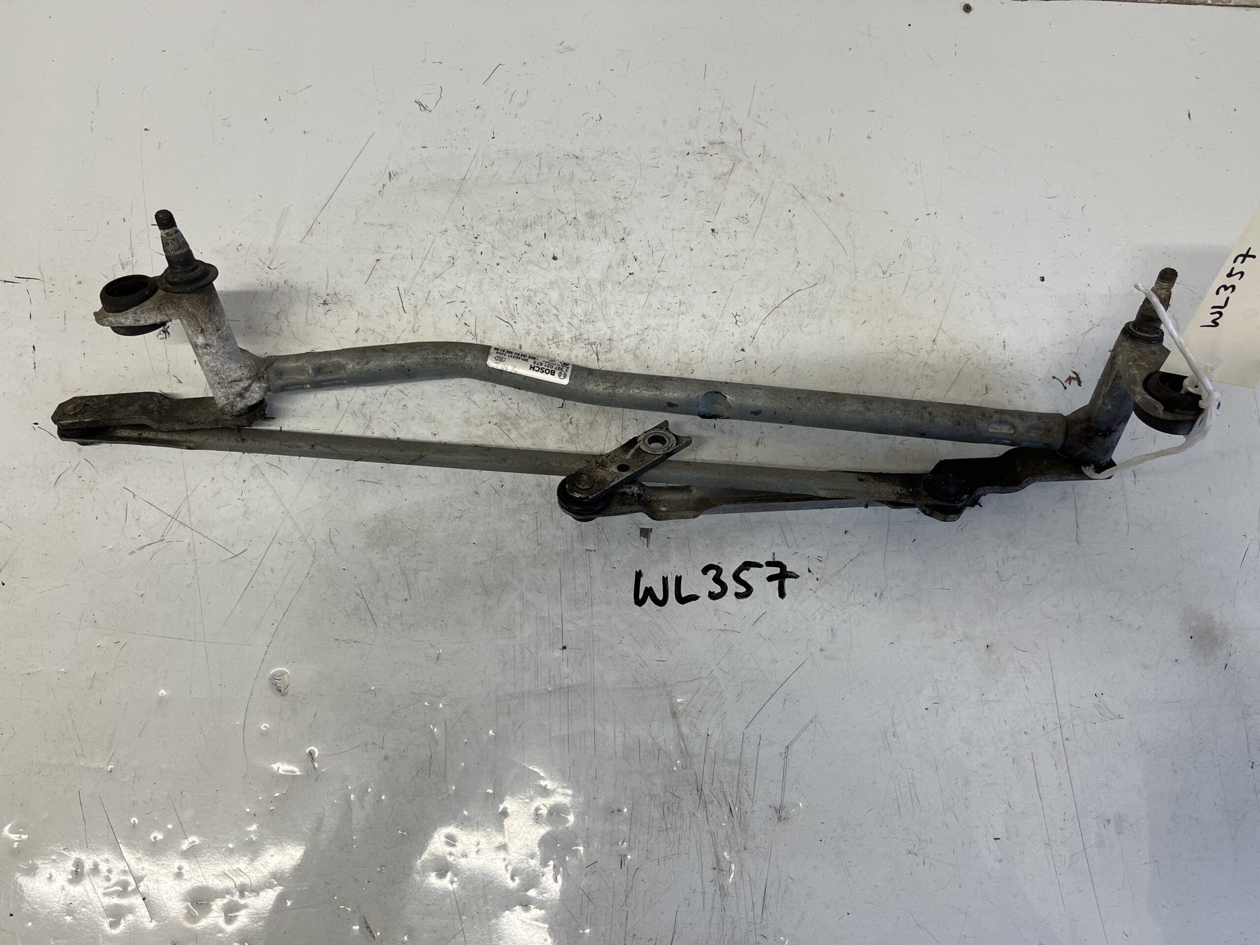 Skoda Yeti 2009-2017 Front Wiper Linkage – 5L2955023A