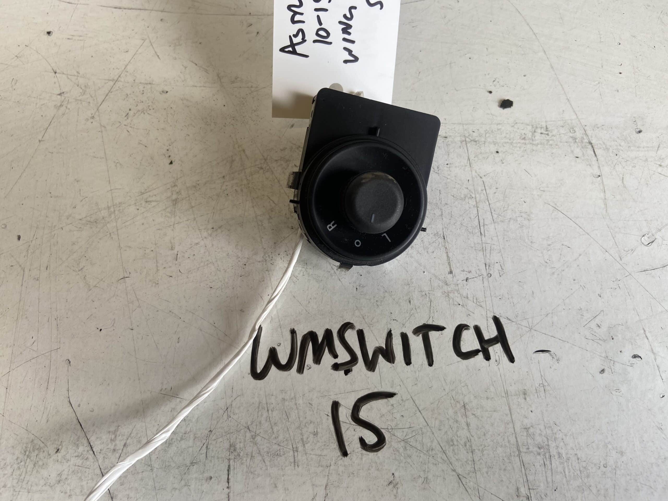 Vauxhall Astra / Zafira Tourer / Meriva 2010-2017 Electric Door Mirror Switch – 13271827