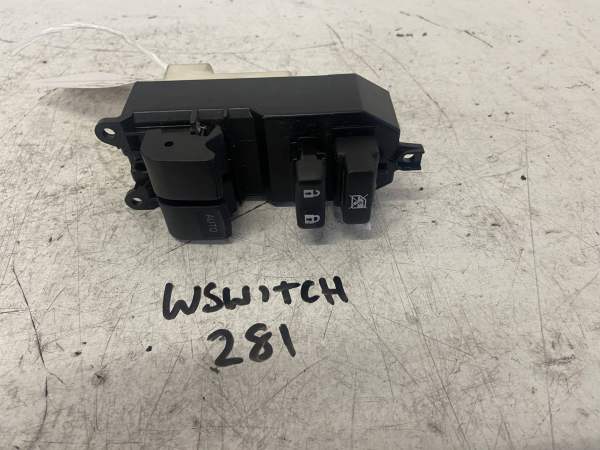 Toyota Yaris 2006-2011 Hatchback Off Side 2 Way Window Switch – 10 Pin Plug