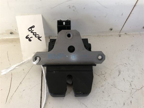 Ford Focus 2008-2011 3 / 5 Door Hatchback Tailgate Locking Mechanism – 8M51-R442A66-CB/CA