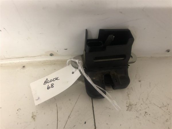 Volkswagon Passat 2005-2010 Estate Tailgate Locking Mechanism