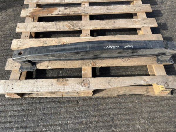 Seat Leon 2012-2016 5 Door Hatchback Rear Bumper Reinforcer / Crash Bar