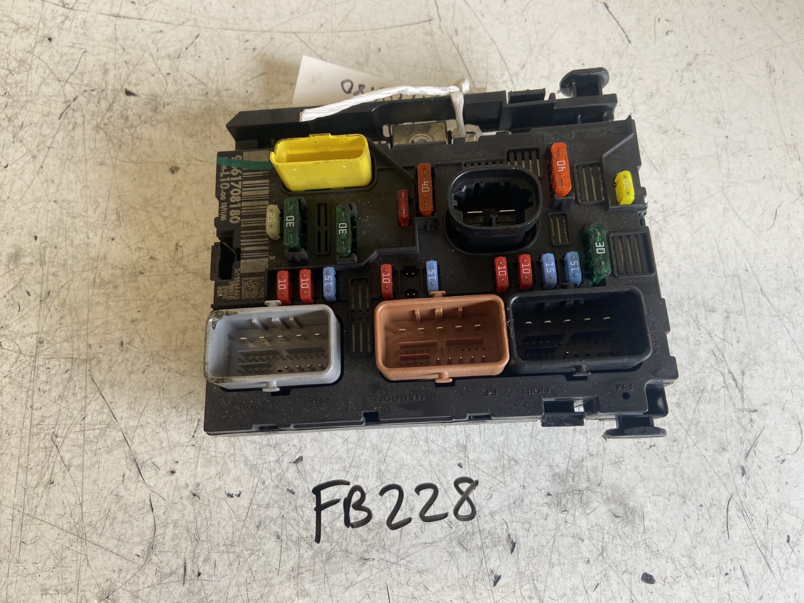 Peugeot 207 2006-2012 Fuse Box / BSM – 9661708180