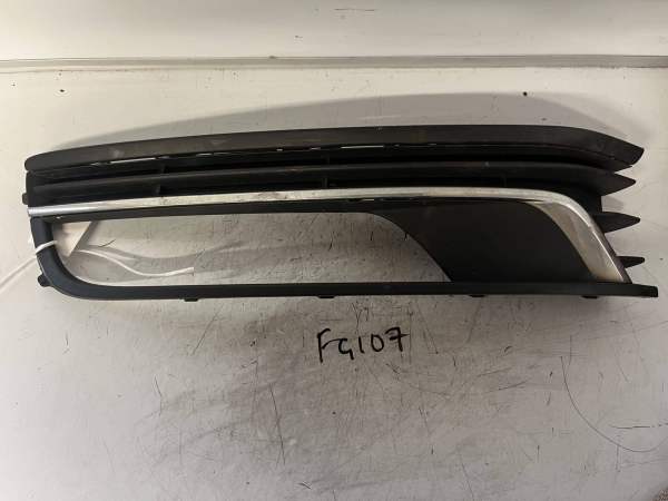 Volkswagen Passat 2010-2014 Near Side Front Fog Lamp Grill – 3AA853665