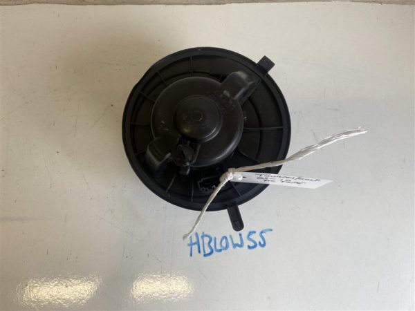 Volkswagen Caddy / Touran / Golf / Passat 2003-2010 MPV Heater Blower Motor – 1K2819015 – AC TYPE (Will Not Fit Climate Models)