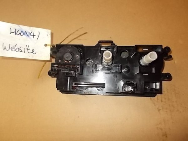Nissan Micra 2000-2002 Heater Control Panel