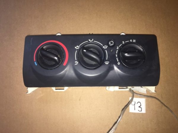 Renault Clio 2001-2005 Heater Control Panel Non Air Con Type 8200147157