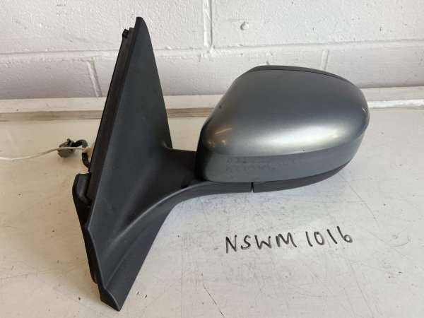 Ford Mondeo 2007-2014 Hatchback / Estate Near Side Electric Door Mirror – T6 Colour Code ( Power Fold )
