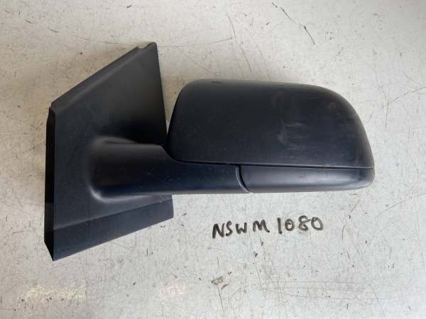 Volkswagen Polo 2002-2005 Hatchback Near Side Manual Door Mirror – Black Plastic
