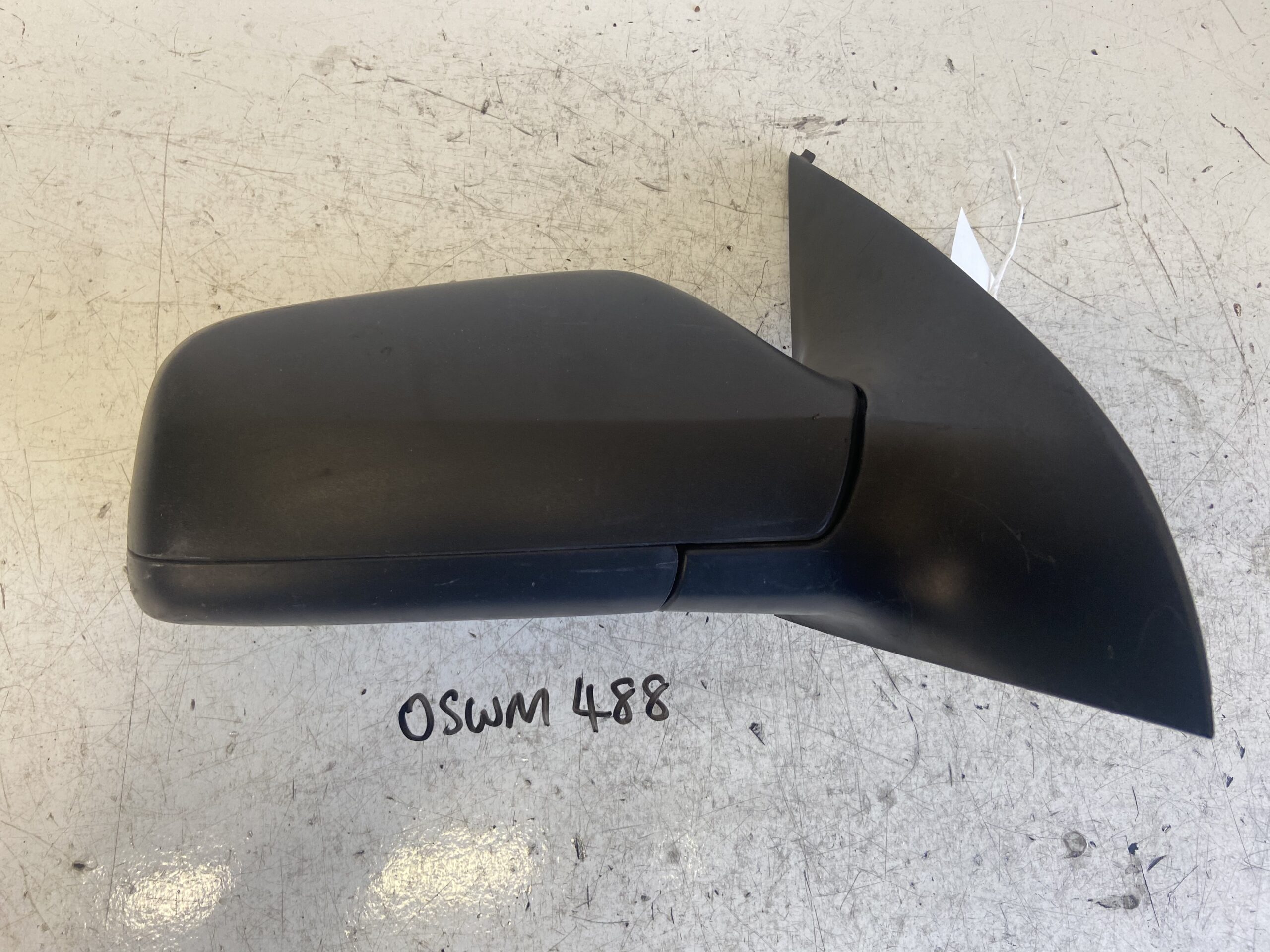 Vauxhall Astra 1998-2004 Hatchback / Estate Off Side Manual Door Mirror – Black Plastic