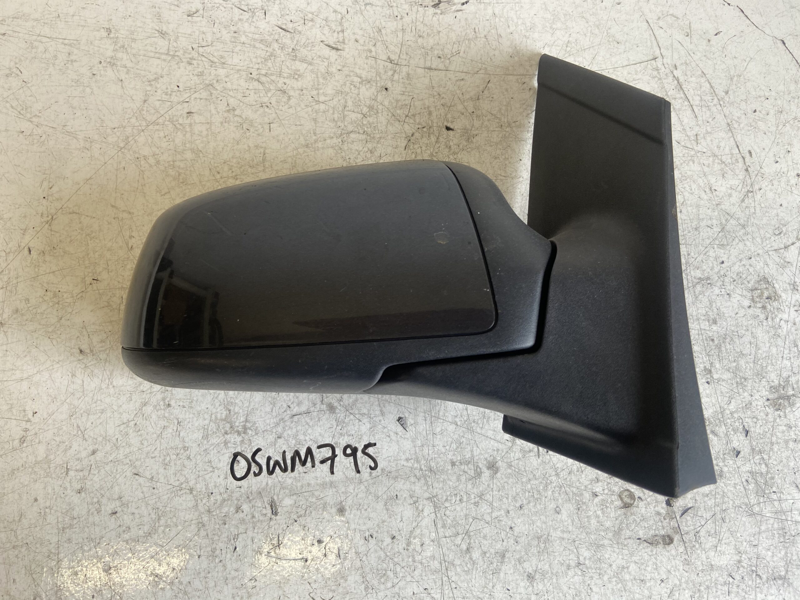 Ford Focus 2005-2008 Hatchback / Estate Off Side Electric Door Mirror – Grey