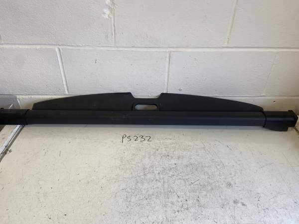 Vauxhall Zafira 2005-2014 Roller Parcel Shelf – Black
