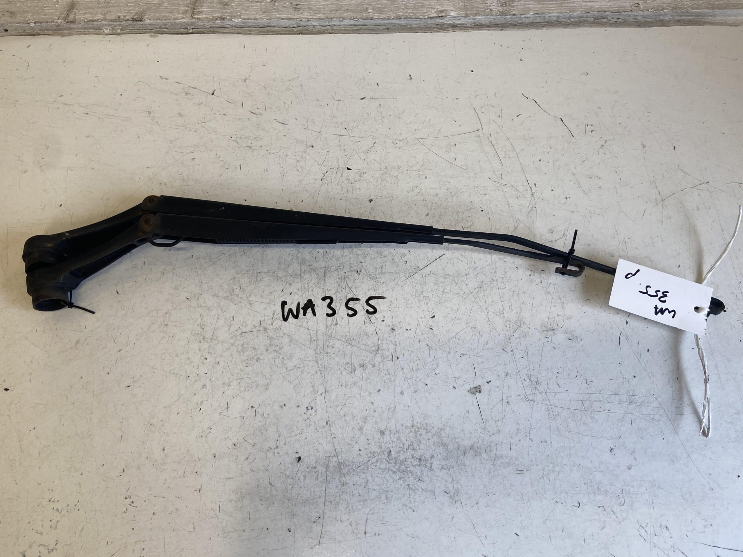 Kia Picanto 2001-2007 Front Wiper Arms (Pair)