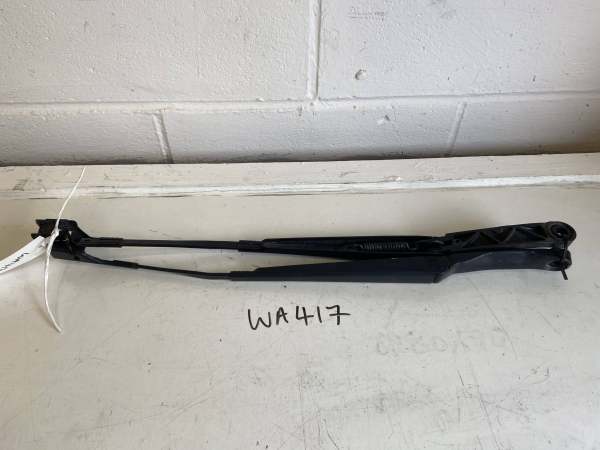 Vauxhall Astra 2010-2015 Front Wiper Arms – Pair