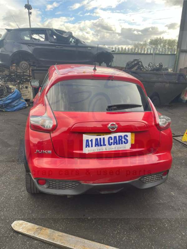 Nissan Juke N-Connecta DCI Mk1 FL F15 2014-2019 1.5 Diesel 6 Speed Manual Door Hatchback Red Z10 Breaking for Parts