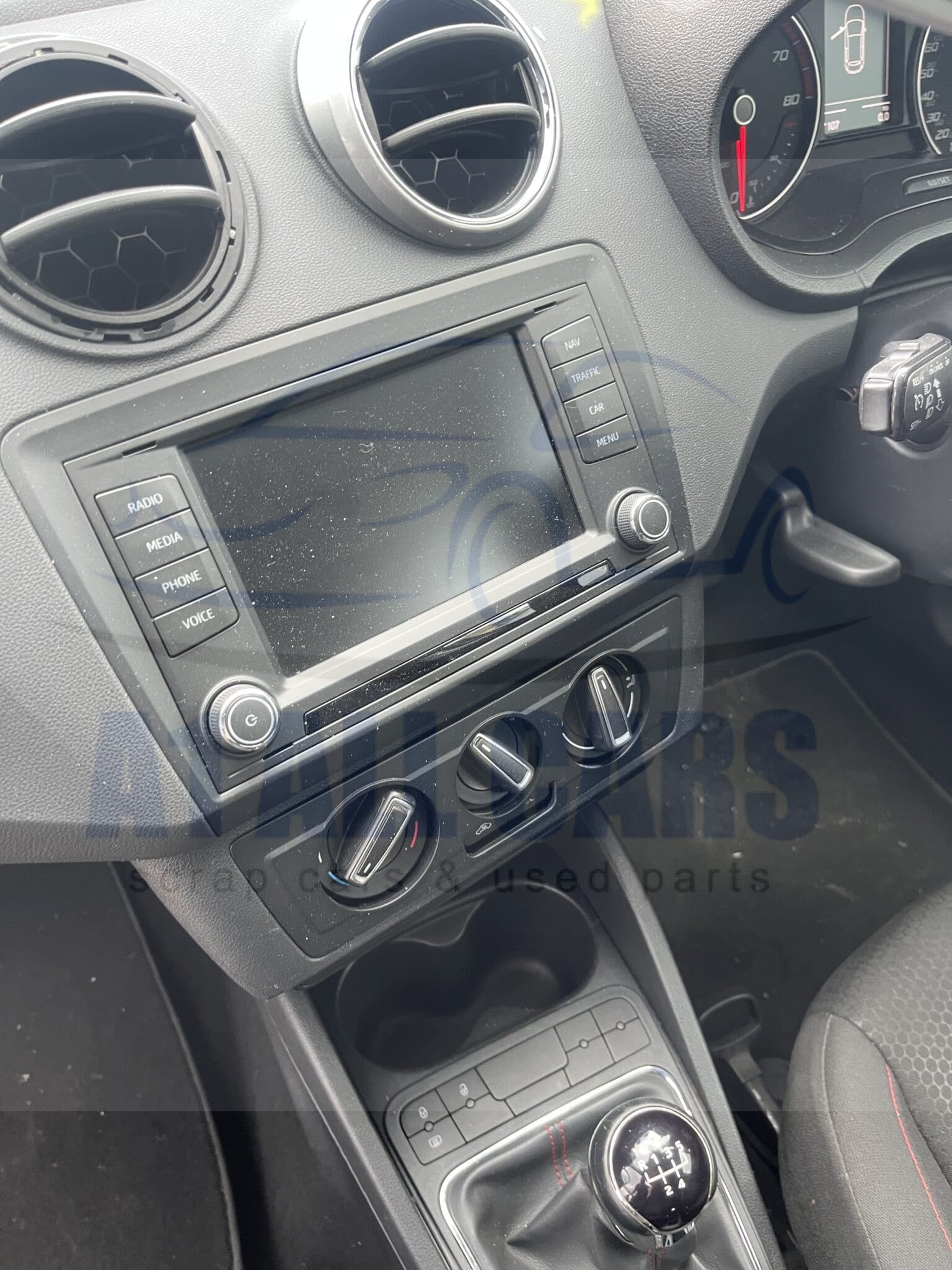 Seat Ibiza TSI FR Technology 6j SE25 MK4 Fl 2012-2017 1.2 Petrol Manual 3 Door Hatchback Black LY9T Breaking for Parts