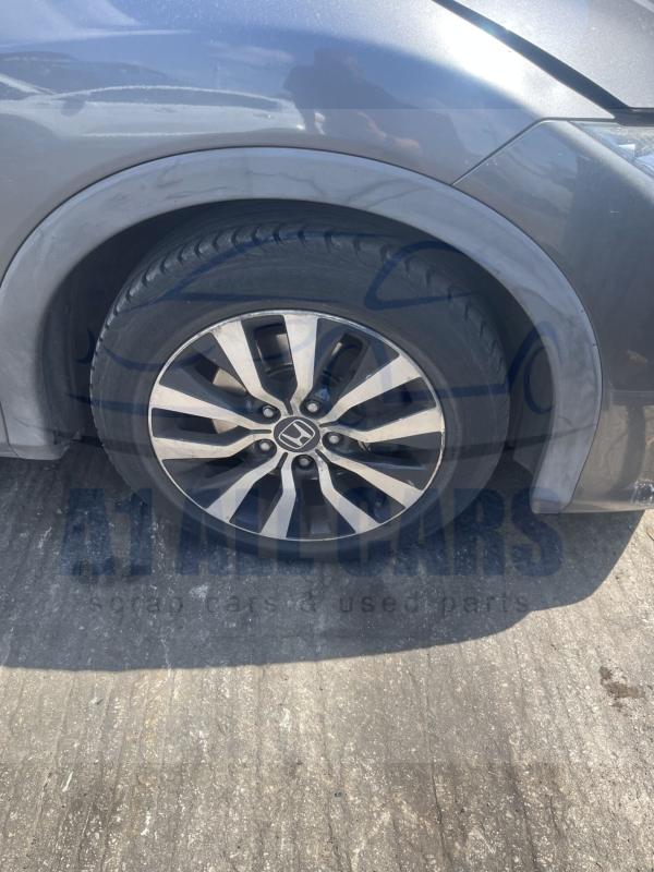Honda Civic I-DTEC EX MK9 2011-2017 1.6 Diesel 6 Speed Manual 5 Door Hatchback Grey Breaking for Parts