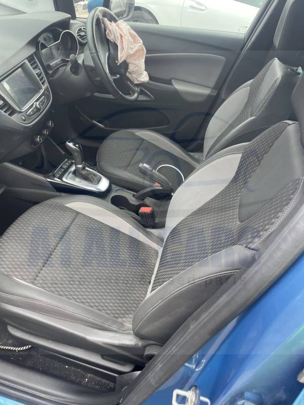 Vauxhall Crossland X Elite Mk1 2017-2021 1.2 Petrol Manual 5 Door Hatchback Blue Z22V Breaking for Parts